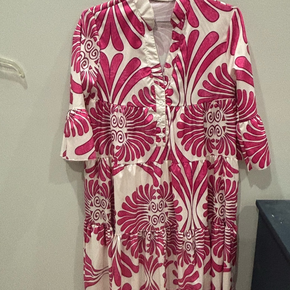 Pretty Persuasions Pink and Cream Swirl Top